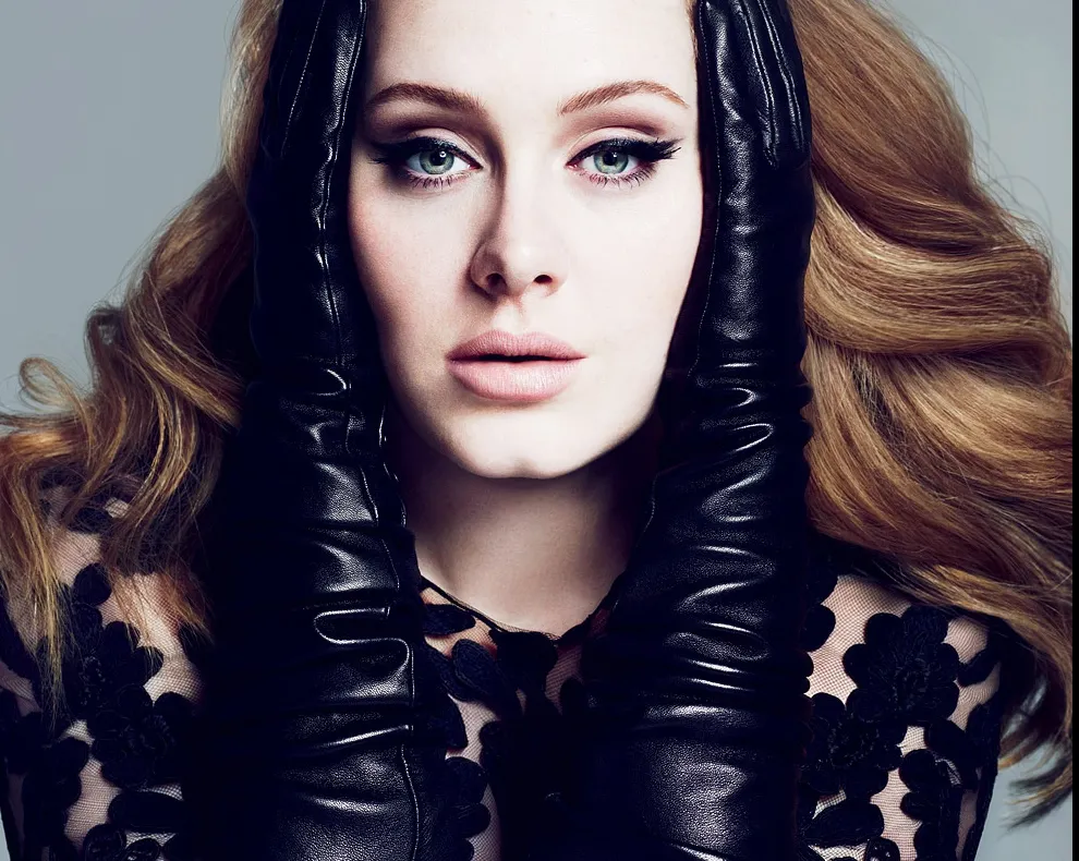 Adele, un nou record. Hello a atins un miliard de vizualizări pe YouTube în numai 88 de zile