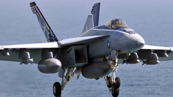 Un avion militar s-a prăbuşit. Toţi pasagerii au murit 