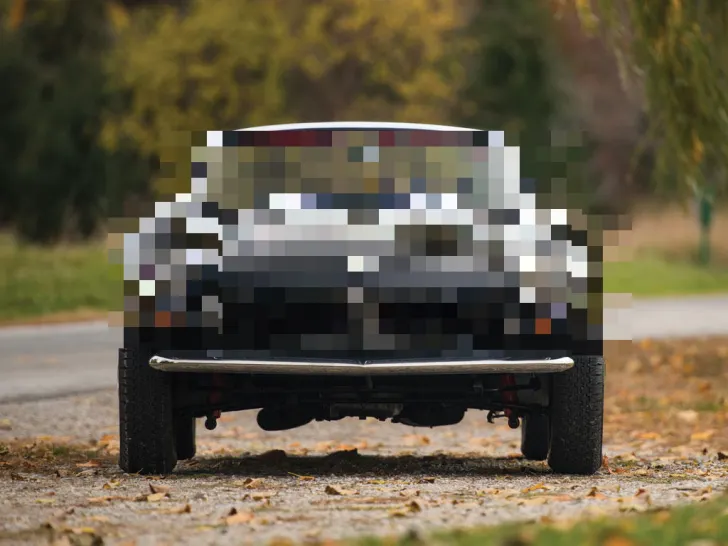 Au scos la vânzare un BMW, cu 2,6 milioane $. Clienţii, ULUIŢI când au văzut când a fost fabricat