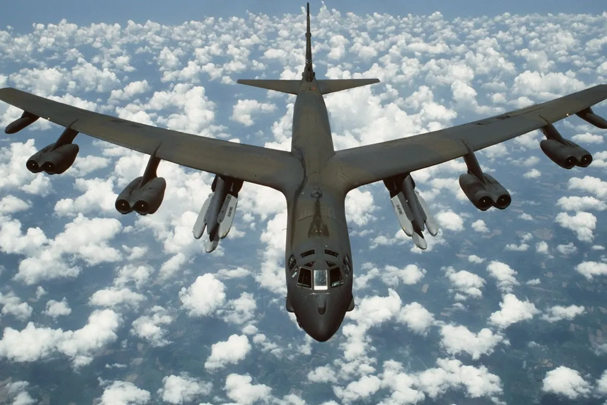 Un bombardier american B-52 a survolat Coreea de Sud, după testul nuclear al Nordului