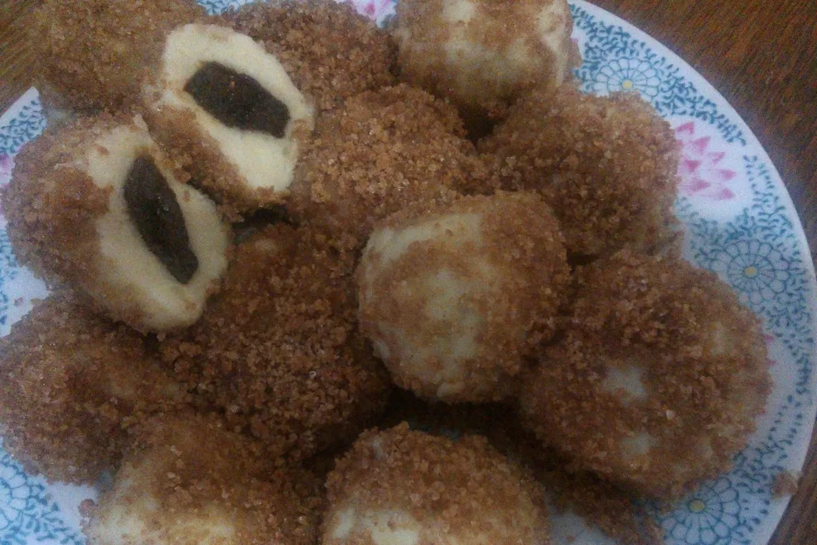 Găluşte cu prune uscate, „ca la bunica”. Cum le prepari ca să iasă delicioase