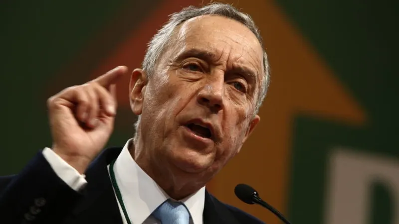 Conservatorul Marcelo Rebelo de Sousa, vedetă tv, ales președintele Portugaliei