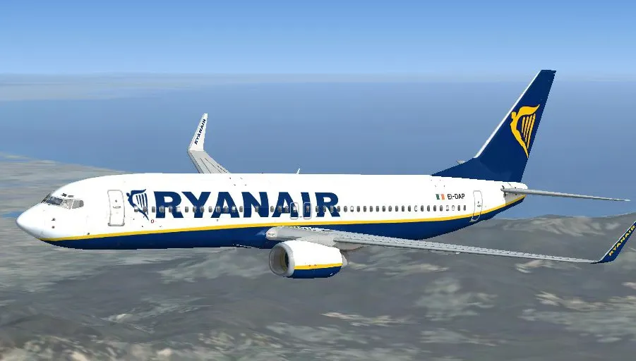 Ryanair a mai anulat alte zeci de MII de zboruri. 400.000 de pasageri, afectați