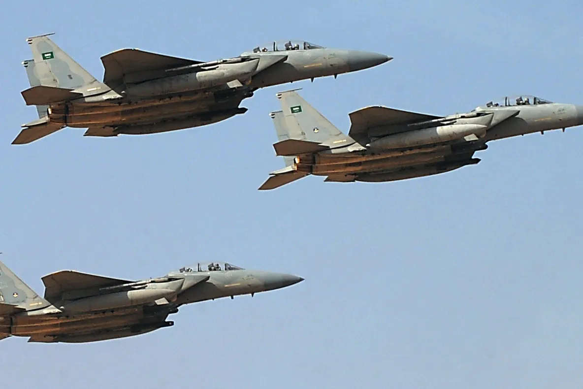 Iranul acuză Arabia Saudită că i-a bombardat ambasada din Yemen