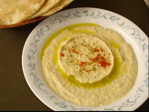 Ce se întâmplă dacă mănânci humus de casă în fiecare zi. Rezultatele sunt peste așteptări
