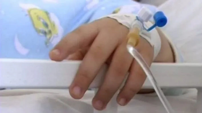 Caz de sindrom hemolitic uremic la Bacău. Copilul bolnav are 1 an