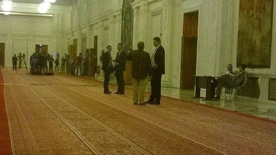 Ce făcea Mădălin Voicu, în timp ce deputații decid dacă Nicolae Păun poate fi arestat