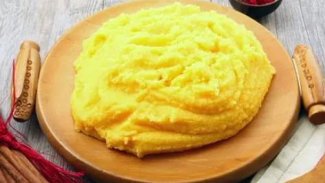 Ce se întâmplă, de fapt, în corpul tău când mănânci mămăligă. Acum că ştii, o mai consumi? 