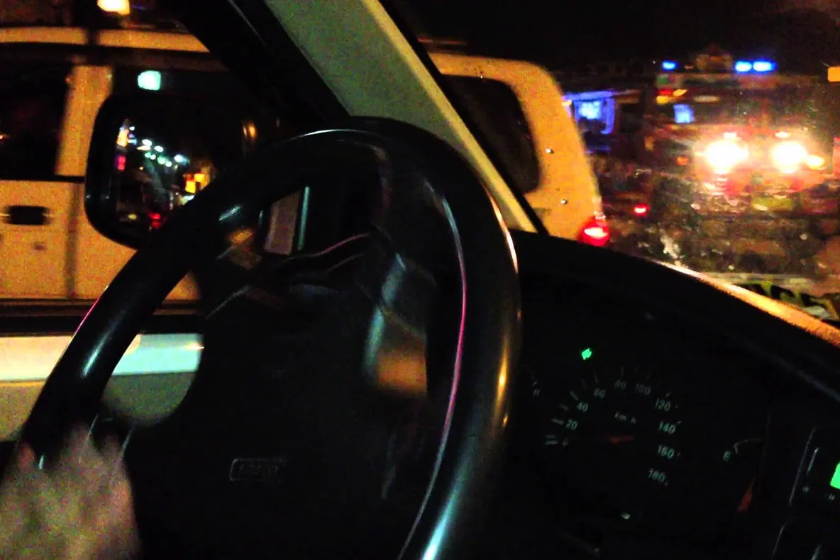 Fantoma din taxi: O tânără a urcat şi a încremenit! Am murit?