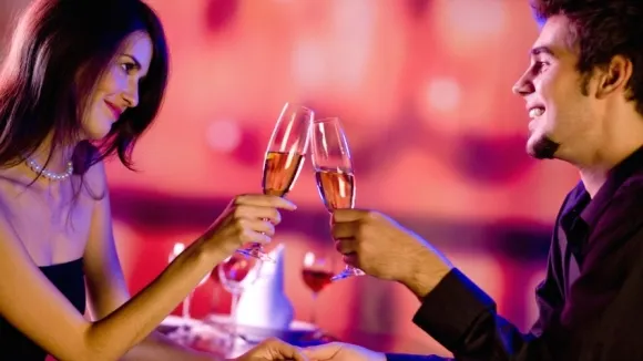 Fără partener de Valentine's Day? Iată cum te poți distra 