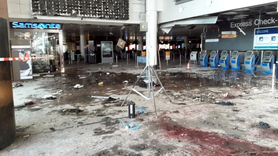 Cum arată aeroportul din Bruxelles după atentate. Imaginile sunt cutremurătoare