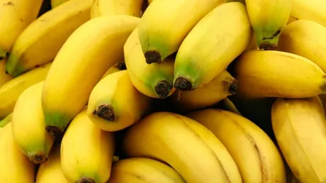 O femeie a mâncat numai banane, timp de un an. Cum arată acum 