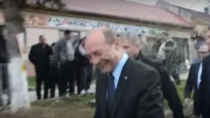 Băsescu propune 2 soluţii pentru efectuarea legala a interceptărilor: Necesită voinţă politică 