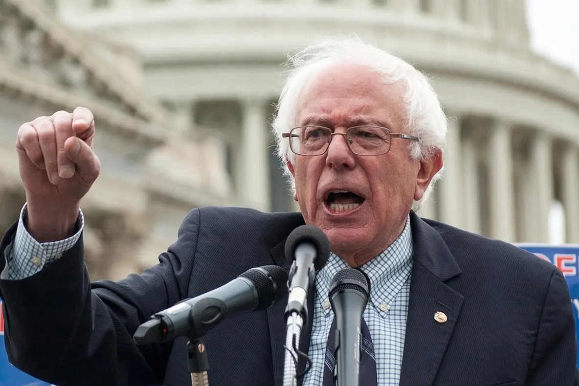 Bernie Sanders iese din lupta pentru desemnarea Democraților. Biden va fi rivalul lui Trump pentru Casa Albă
