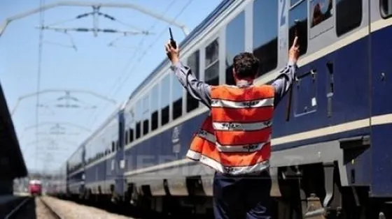 Grevă spontană la CFR, din cauza salariilor. Traficul feroviar, reluat în 6 din cele 8 regionale