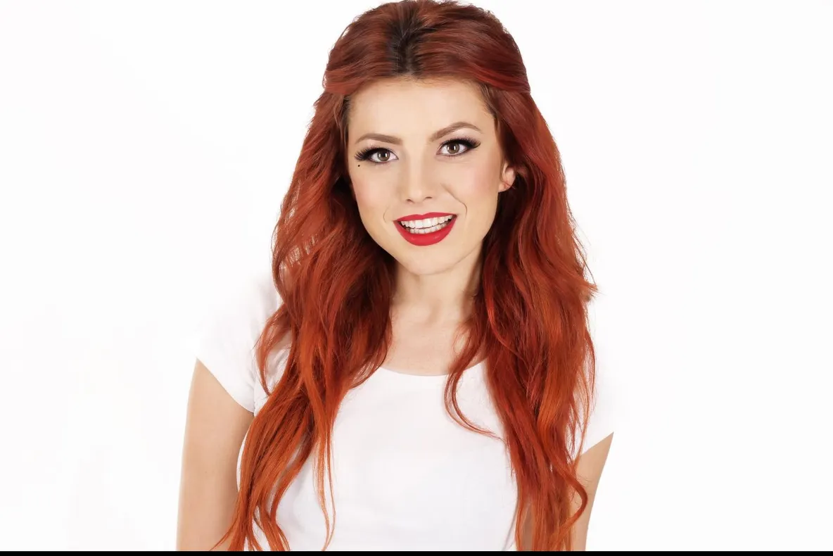 Elena Gheorghe tocmai a făcut anunțul. Va fi mamă din nou!
