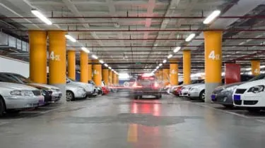 Cazul care îi va înfricoşa pe toţi părinţii: maşină cu 6 copii, furată din parcare. Ce s-a întâmplat