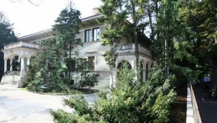 La câte milioane de euro se ridică Palatul Primăverii, fosta reședință a familiei Ceaușescu