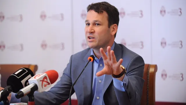 Robert Negoiță: Orice critică bazată pe realităţi mă ambiţionează sa fac lucrurile şi mai bine