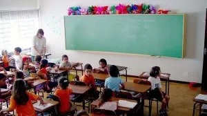 Scrisoarea emoţionantă a unei învăţătoare pentru elevii ei. "Când am citit-o, am plâns"