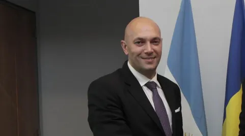Secretarul General al Capitalei, Tudor Toma, a demisionat în timpul şedinţei Consiliului General