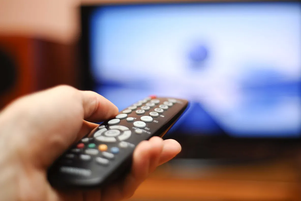 Cum arată prezentatoarea TV din România care, în week-end, şi-a făcut operaţie de liposucţie