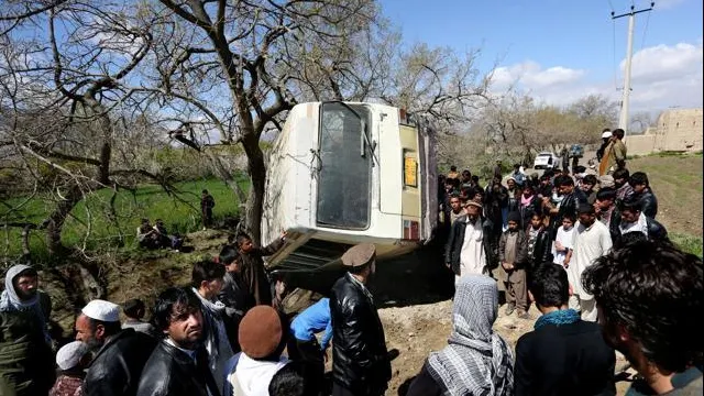 Atentat sângeros într-un autobuz cu elevi. Cel puțin 12 persoane au murit, zeci de răniți