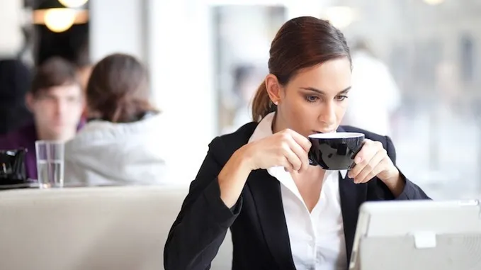 Ce se întâmplă dacă bei o ceaşcă de cafea fără să mănânci nimic