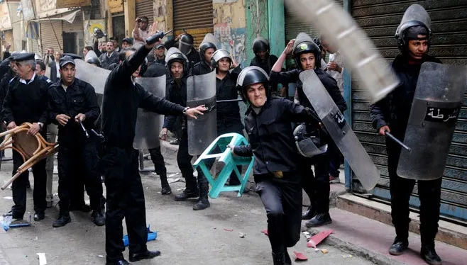 Proteste în Egipt: Mii de demonstranți au ieşit în stradă la Cairo