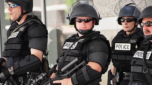 Atac armat în SUA! Mai mulți ofițeri de poliție au fost împușcati. Declaraţia lui Obama