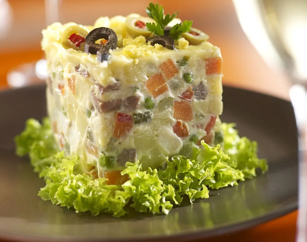 Cum gătești sănătos salata de boeuf