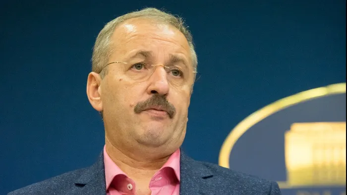 Vasile Dâncu, încurcat de întrebarea privind relația cu SRI