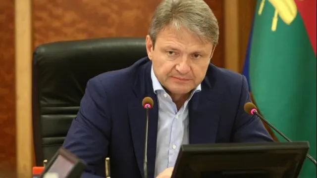 Franţa a permis vizita unui ministru rus care avea INTERZIS la intrarea în UE