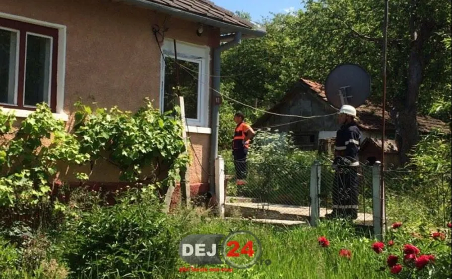 Cadavru în descompunere, găsit după câteva săptămâni în Dej