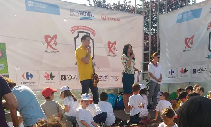 Şah și distracție în așteptarea Zilei Copilului