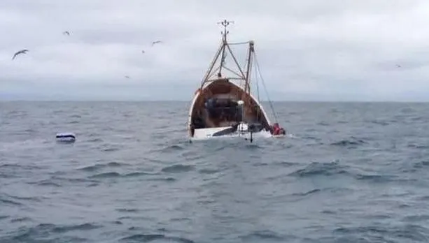 17 persoane date dispărute, după un accident naval în Marea Chinei de Est