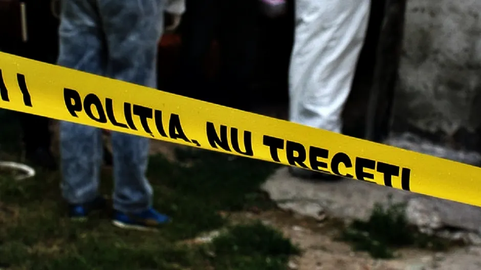 Grenadă găsită lângă o şcoală din Piteşti. Elevii, evacuaţi de urgenţă