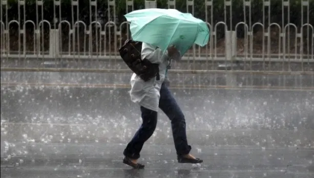 CODUL GALBEN de vreme rea, reactualizat. Care sunt noile zone afectate de atenţionarea meteo