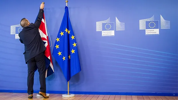 BREXIT. Cum va arăta divorțul Marii Britanii de UE după votul pro-BREXIT. E complicat