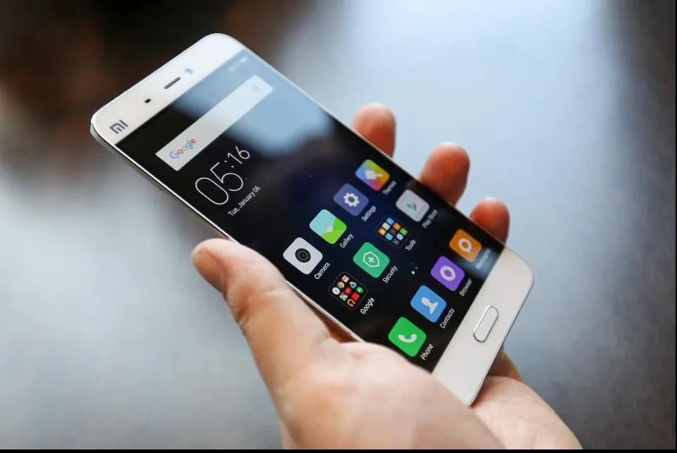 O combinație secretă îți oferă toate detaliile importante despre telefonul tău mobil