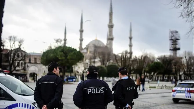 Trei suspecți au fost închiși după atentatul de la Istanbul