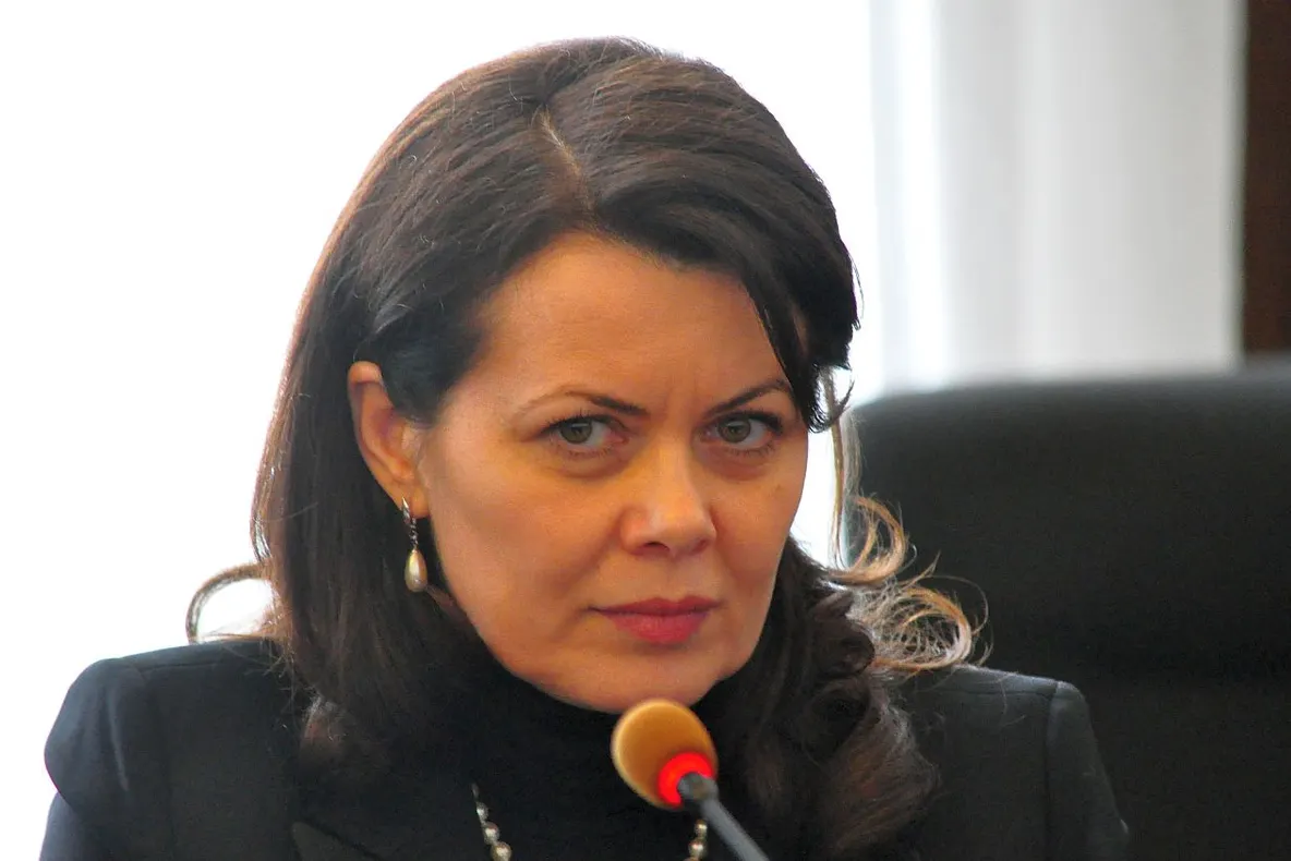 Deputata care a iniţiat Legea antifumat, premiată de Organizaţia Mondială a Sănătăţii (OMS)
