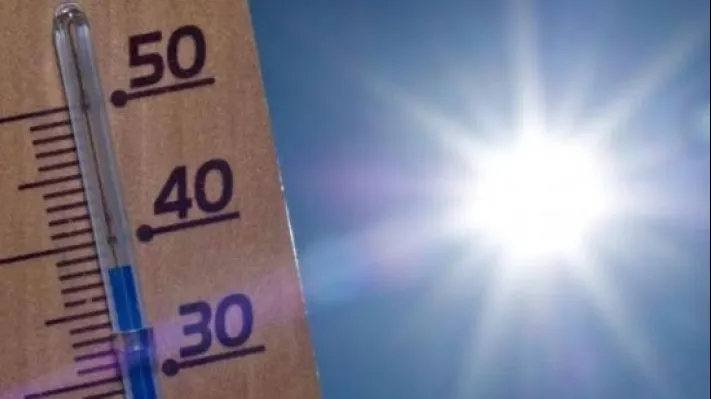 Vară prelungită în România: caniculă urmată de temperaturi maxime sub 30 de grade Celsius. Surpriză în septembrie