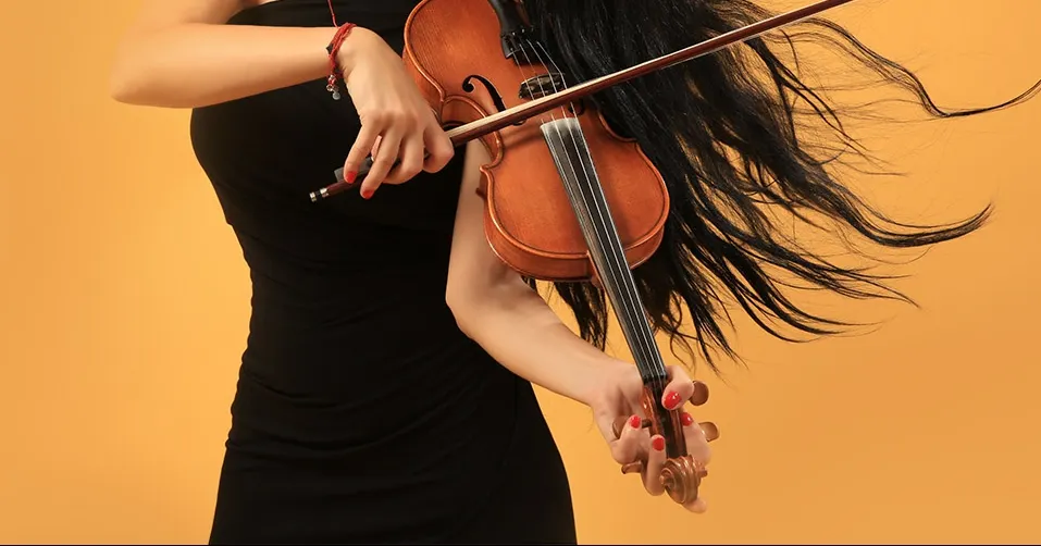 Solista-violonistă s-a măritat în secret și a devenit mămică