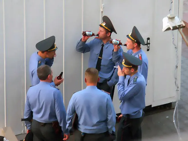 Rusia, ţara contrastelor. Fotografii nebune: te uiţi de două ori la ele şi râzi copios