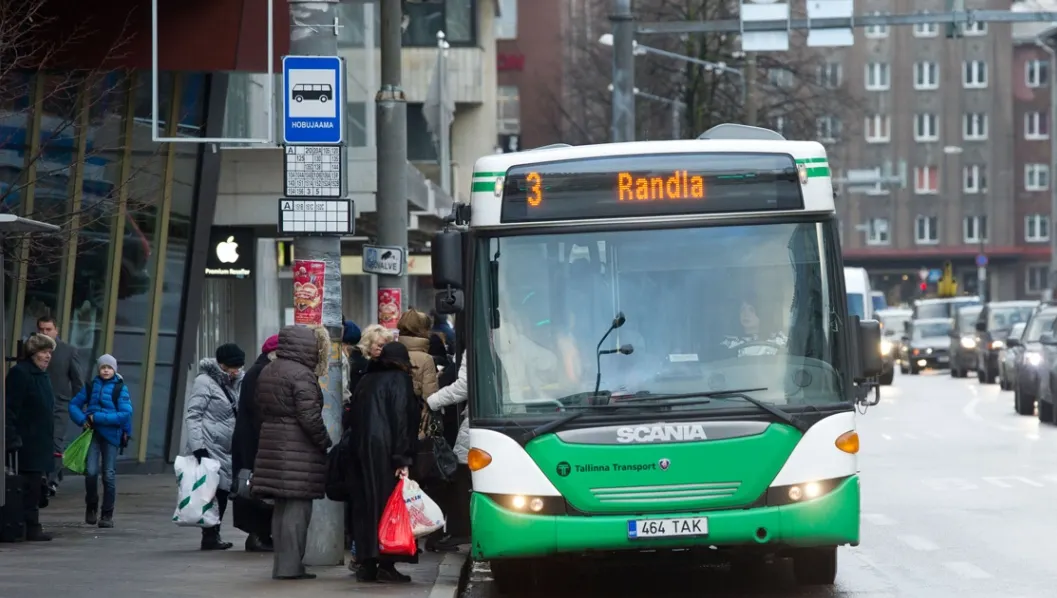 De ce a eșuat transportul public GRATIS în alte orașe ale lumii