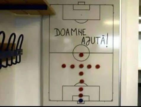 Tactica lui Iordănescu în meciul cu Franța face furori pe internet