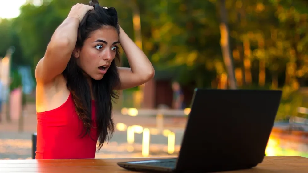 Ai folosit greşit expresia "Dă sfoară în ţară"! Cea mai mare greşeală din DEX