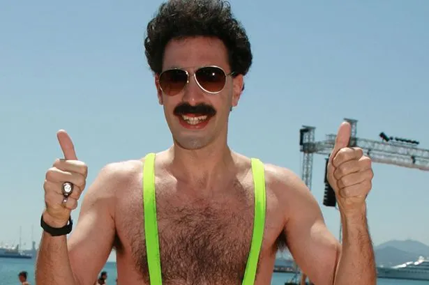 Îl mai ţii minte pe tembelul Borat? Cum arată AZI! Este de nerecunoscut!