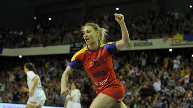 Veşti proaste înainte de Olimpiadă! Handbalista Ana Maria Tănăsie ar putea rata competiţia de la Rio